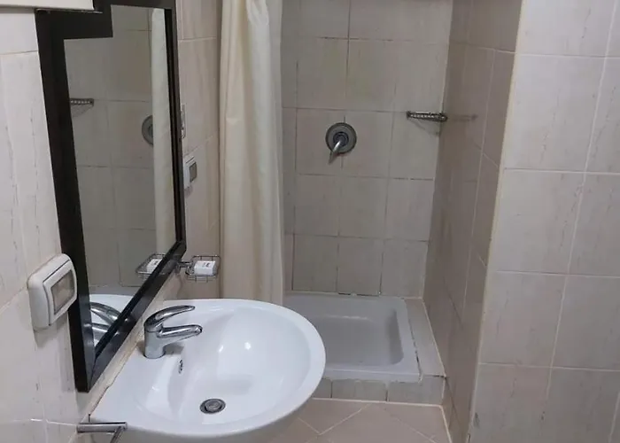 فندقي Porto El Sokhna 艾因苏赫纳